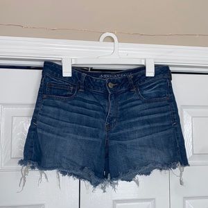 super stretch AEO shorts ! 💐